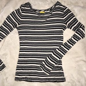Black and white striped T-shirt